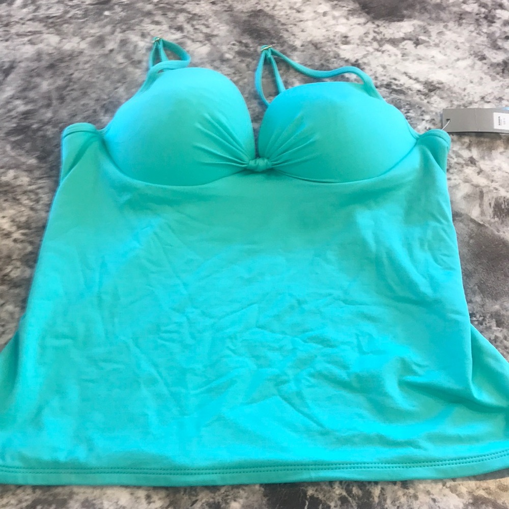 Tankini NWT bathing suit top